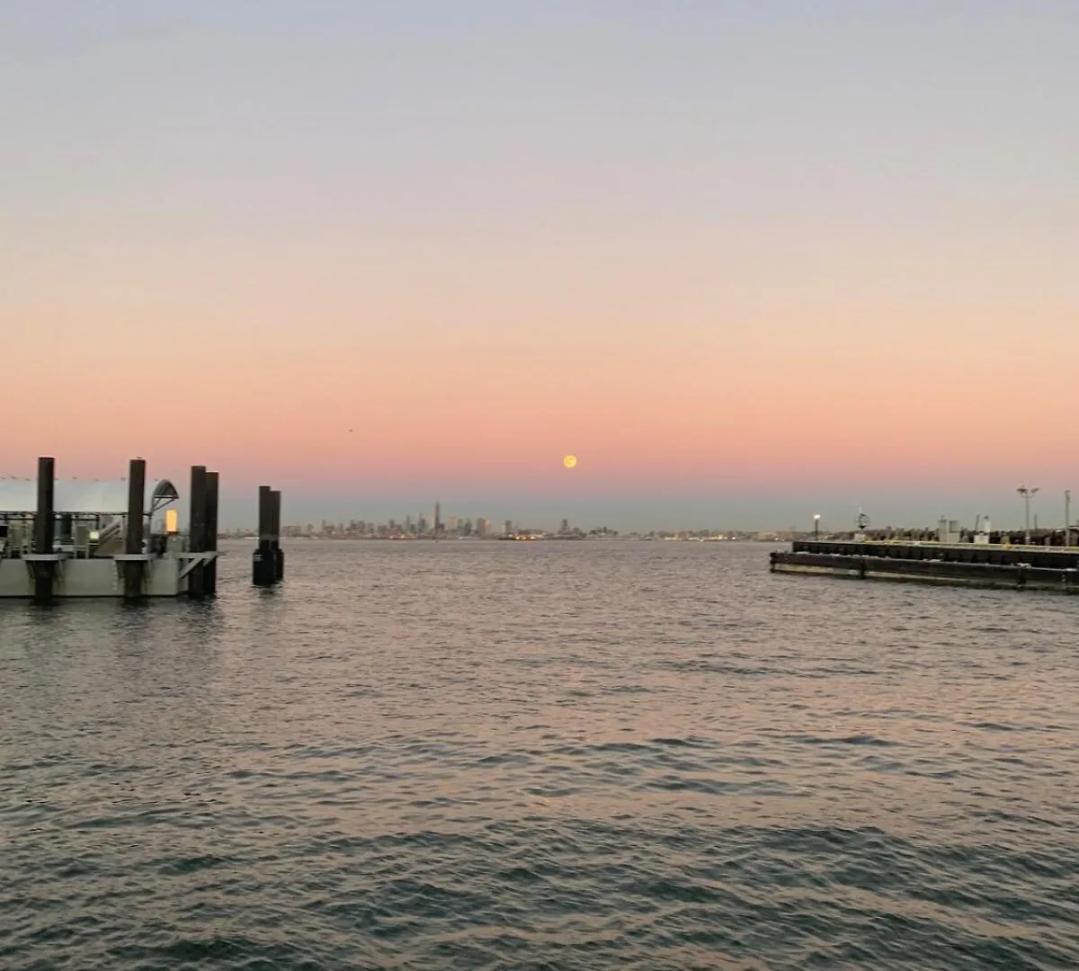 Nyc Apartment By The Harbor ニューヨーク